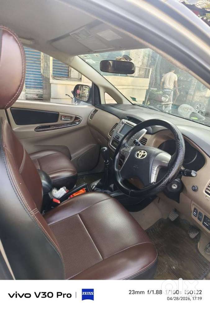 Toyota Innova 2.5 V 7 Str, 2015, Diesel