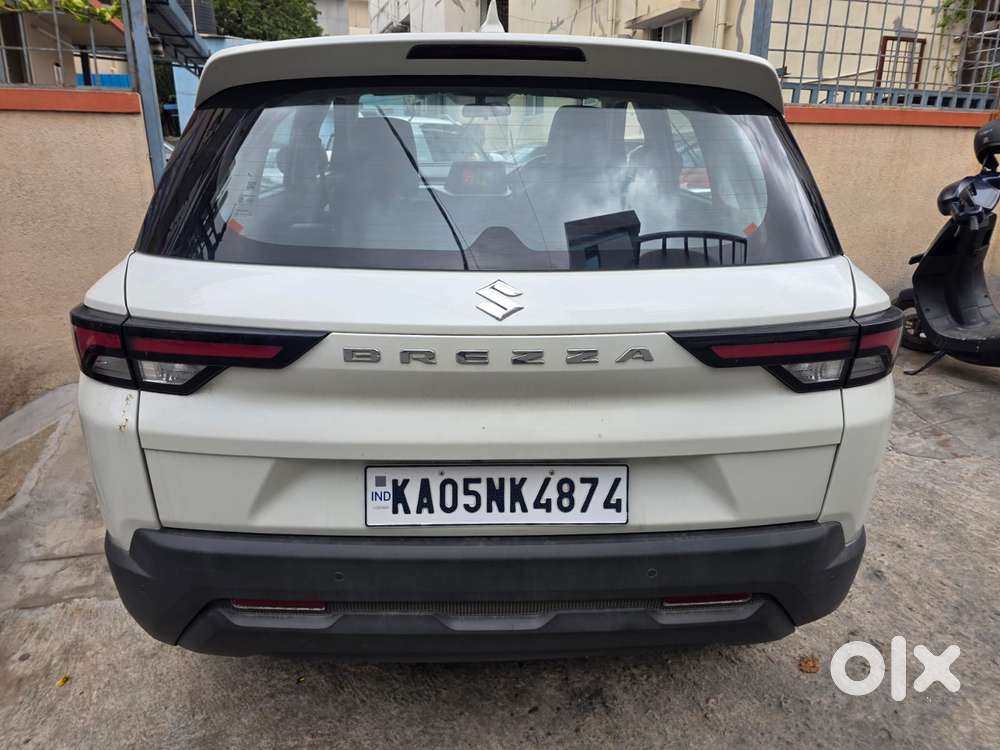Maruti Suzuki Brezza 1.5 Vxi Smart Hybrid, 2024, Petrol