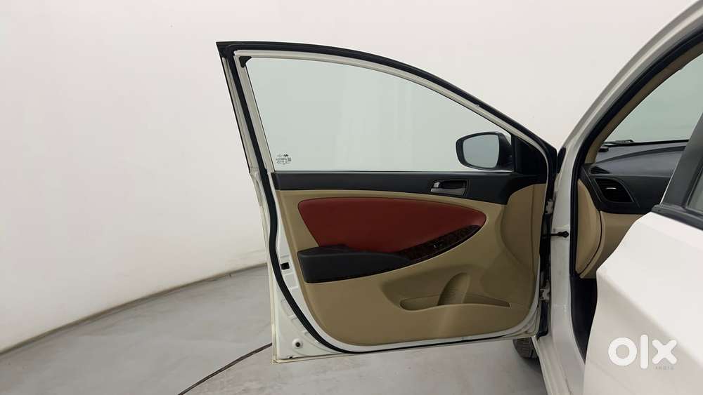 Hyundai Verna 1.6 Crdi At S, 2016, Diesel