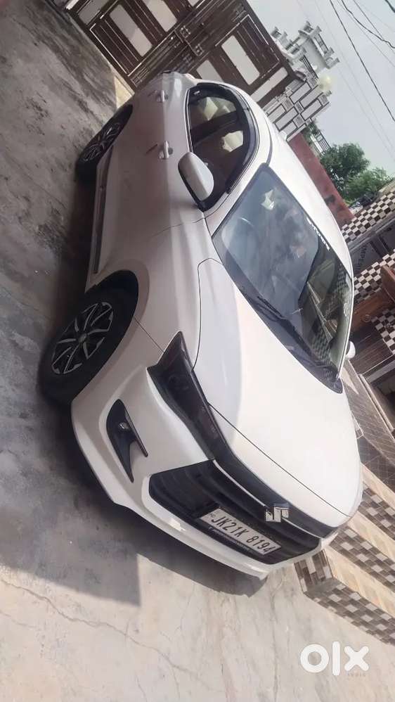 Car Swift Dezir