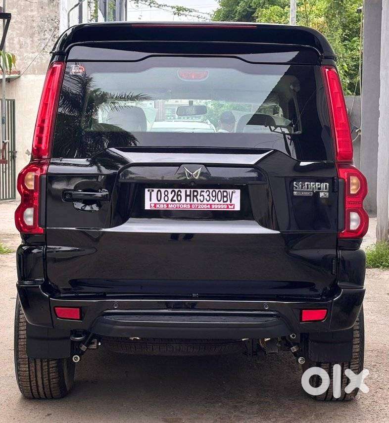 Mahindra Scorpio Classic, 2026, Diesel