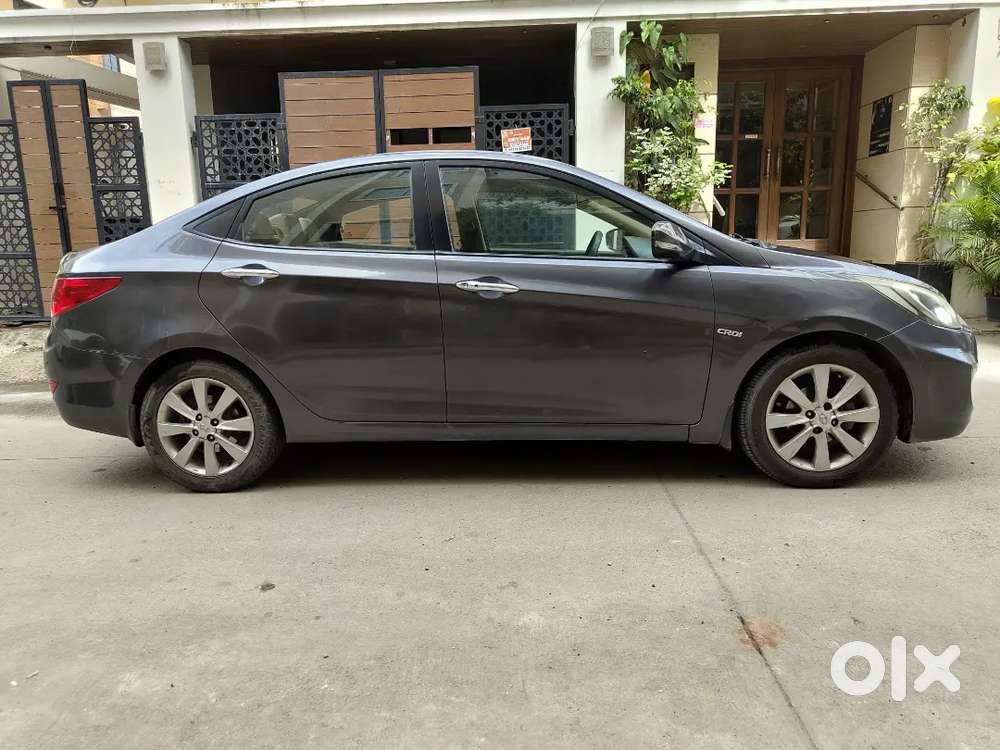 Hyundai Fluidic Verna Crdi 1.6 2013 Manual Diesel