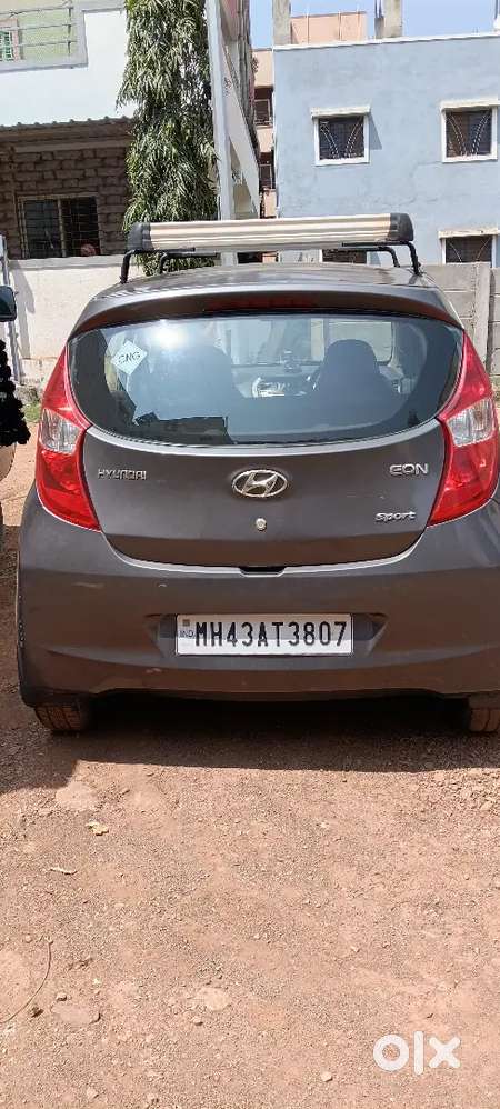 Hyundai Eon 0.8 Sportz 2015