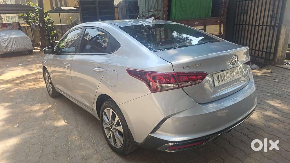 Hyundai Verna 1.5 S Plus Petrol Mt, 2022, Petrol