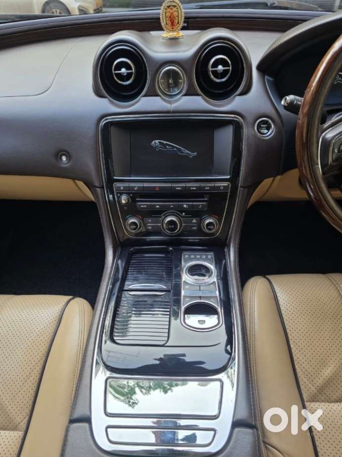 Jaguar Xj 2.0l Portfolio, 2015, Petrol