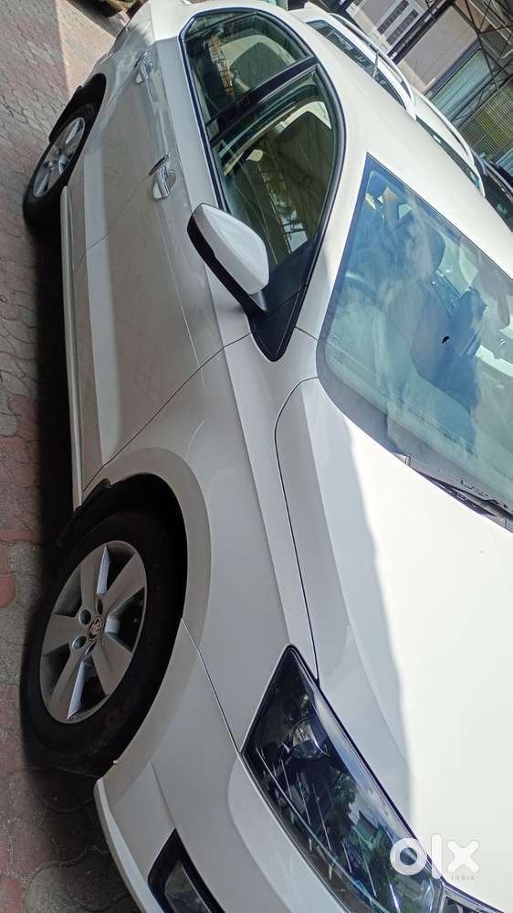 Skoda Rapid [ ] 1.6 Mpi Style Plus, 2017, Petrol