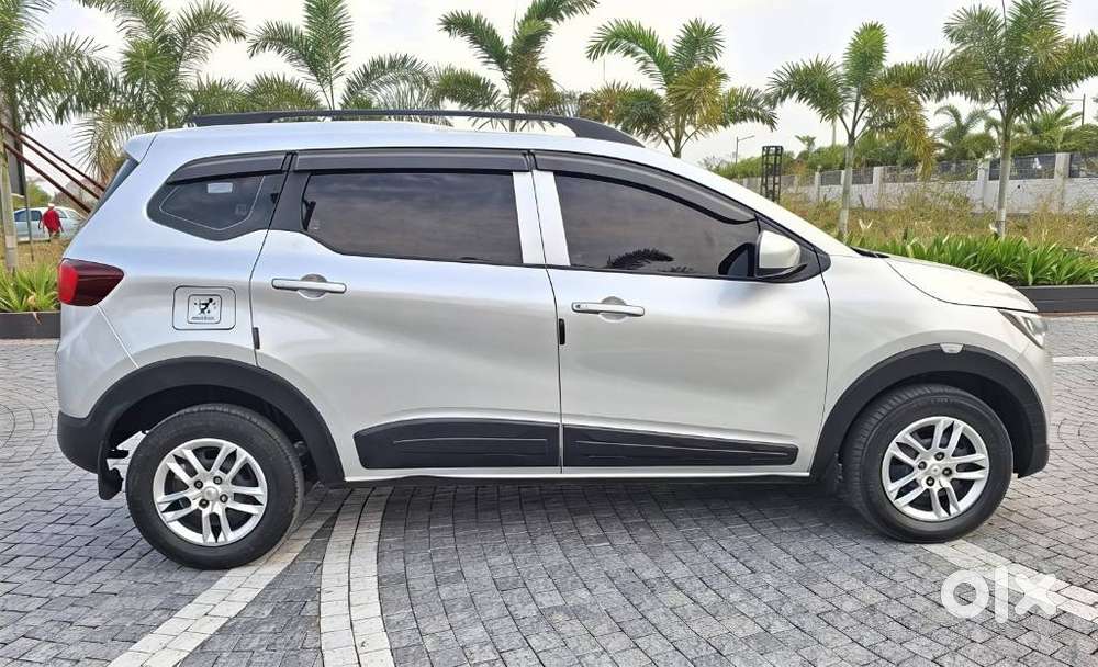 Renault Triber Rxl, 2021, Petrol