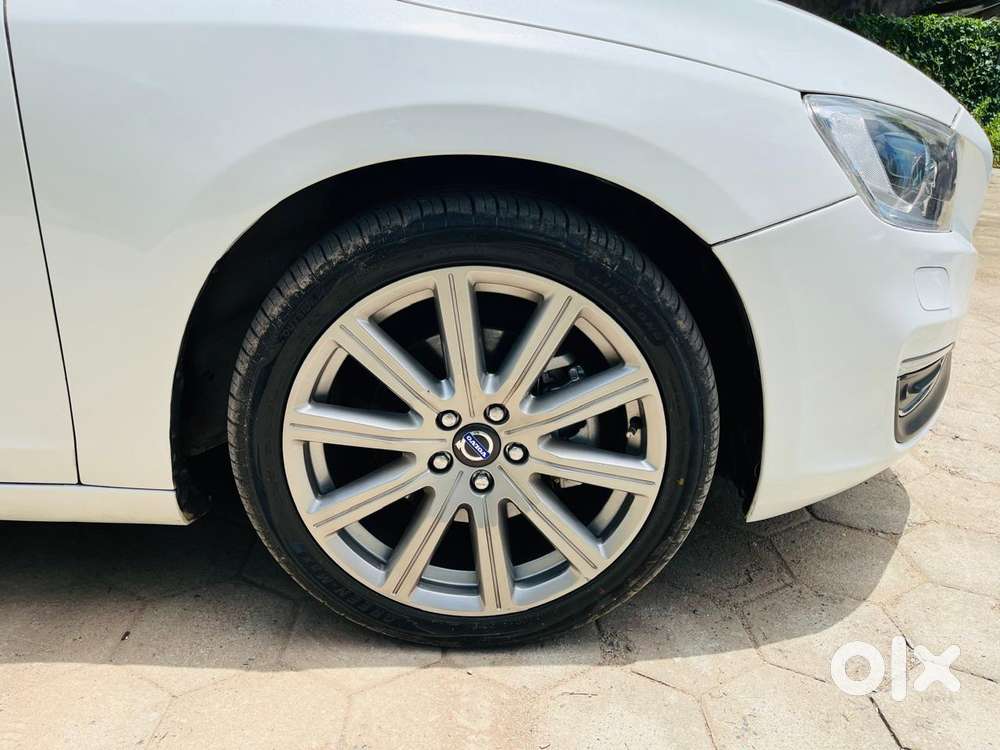 Volvo S60 D5 Inscription, 2015, Diesel