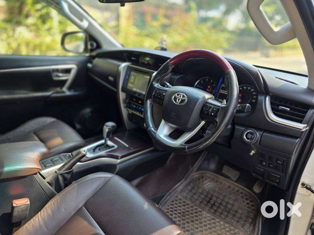 Toyota Fortuner 4x2 At 2.8 Diesel, 2017, Diesel