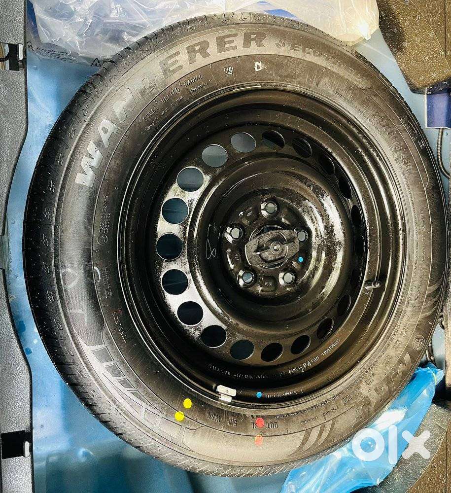 Maruti Suzuki Brezza 1.5 Vxi Smart Hybrid, 2023, Petrol