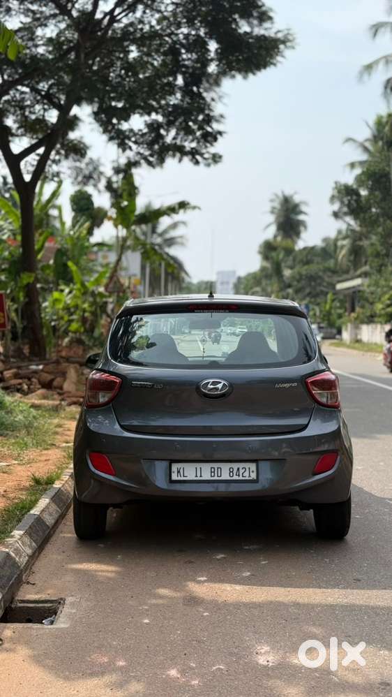 Hyundai Petrol 2017 Car