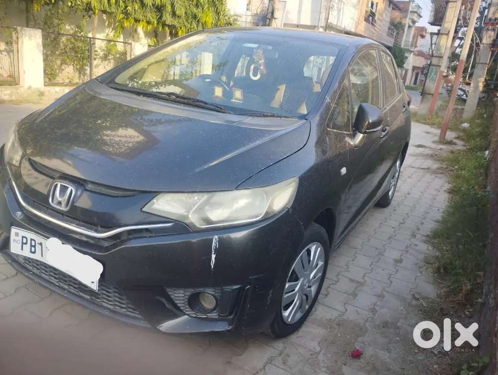 Honda Jazz 2015 Diesel 85000 Km Driven