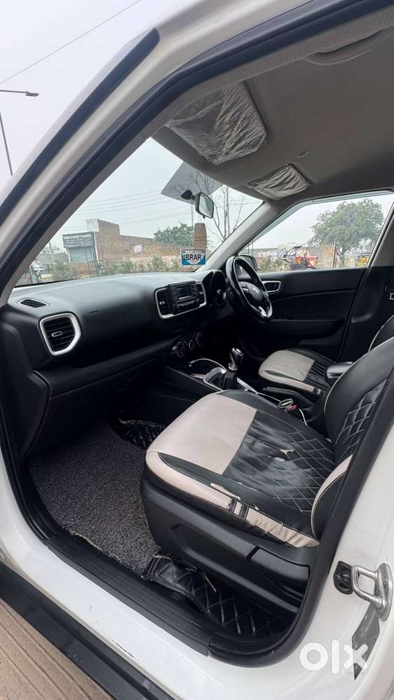 Hyundai Venue Diesel 2020