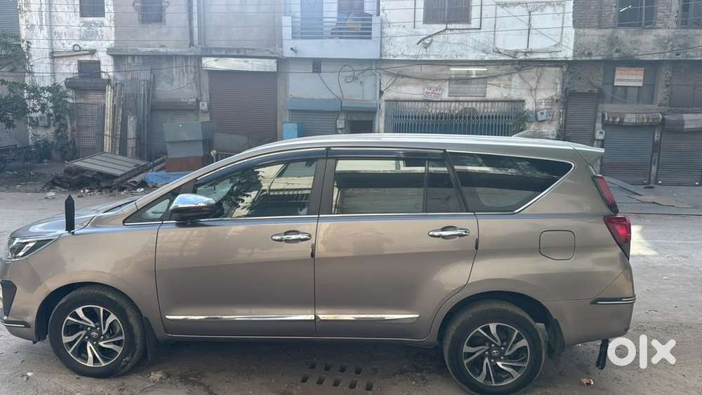 Toyota Innova Crysta 2021