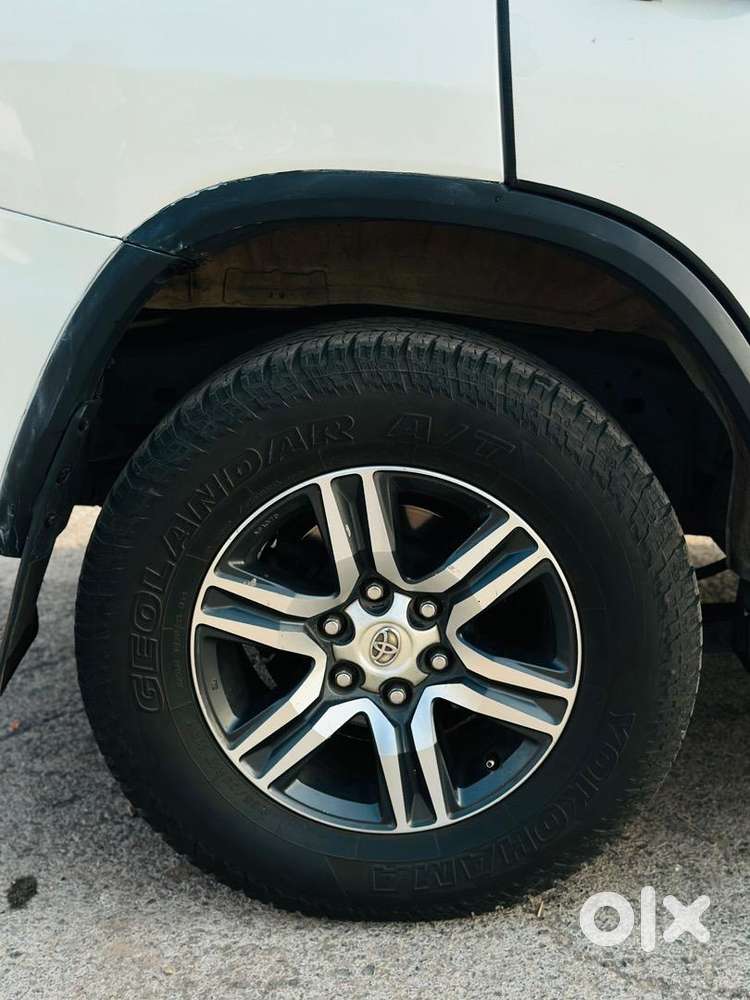 Toyota Fortuner 2017 Diesel 121000 Km Driven