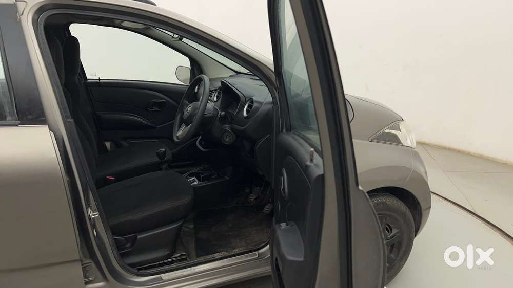 Datsun Redigo T Option, 2017, Petrol
