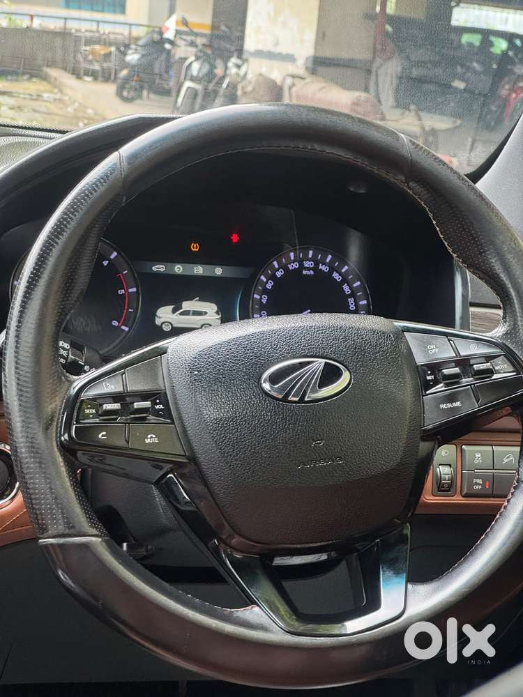 Mahindra Alturas G4 4wd At, 2023, Diesel