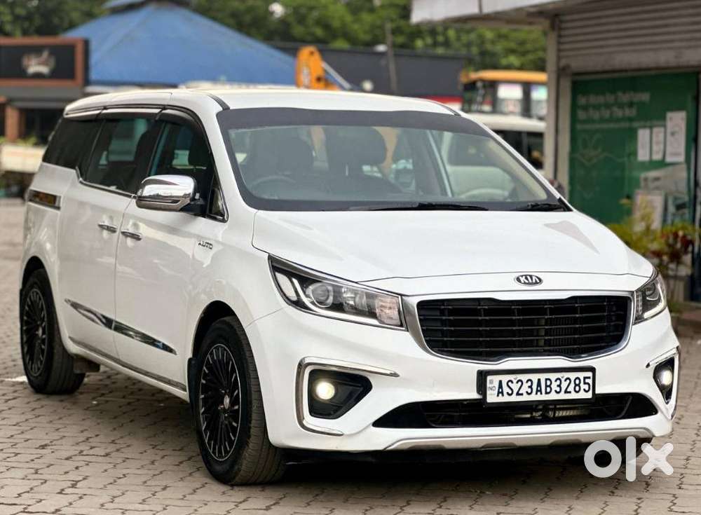 Kia Carnival Premium, 2021, Diesel