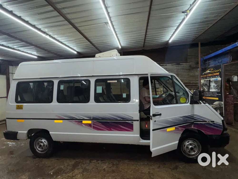 Tata Winger 2019