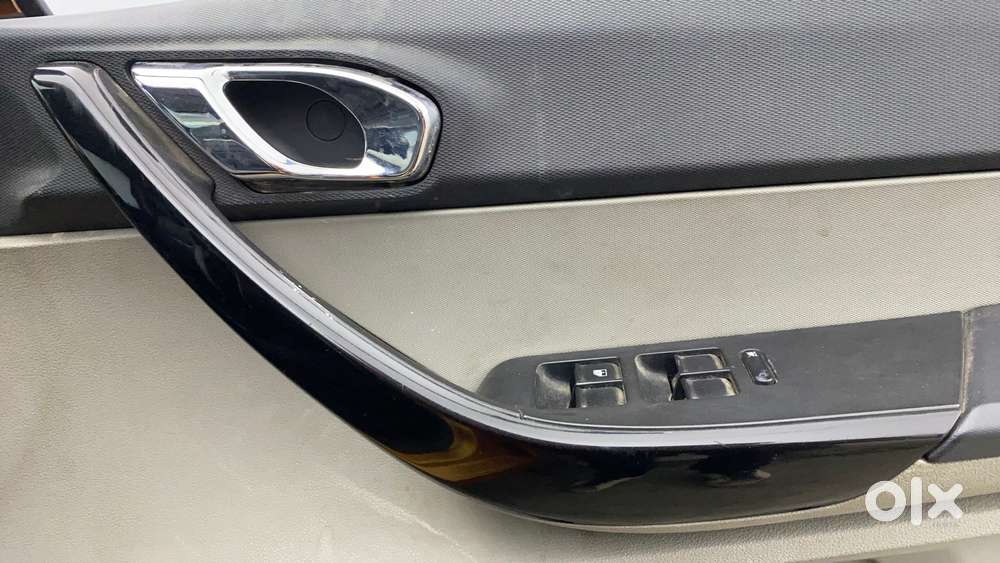 Tata Tiago 1.2 Revotron Xz, 2018, Petrol