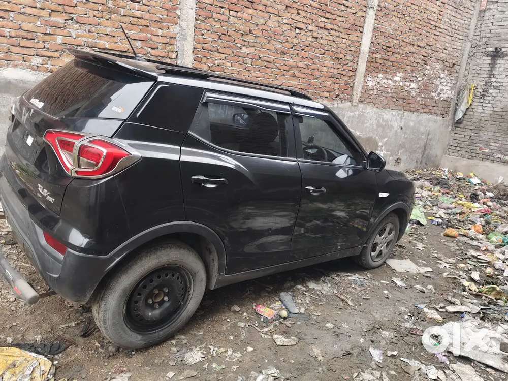 Mahindra Xuv300 2023 Diesel 60000 Km Driven