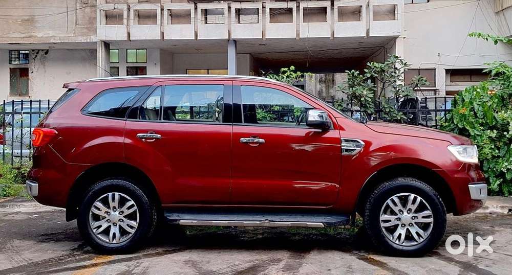 Ford Endeavour 2.2 Titanium At 4x2, 2016, Diesel