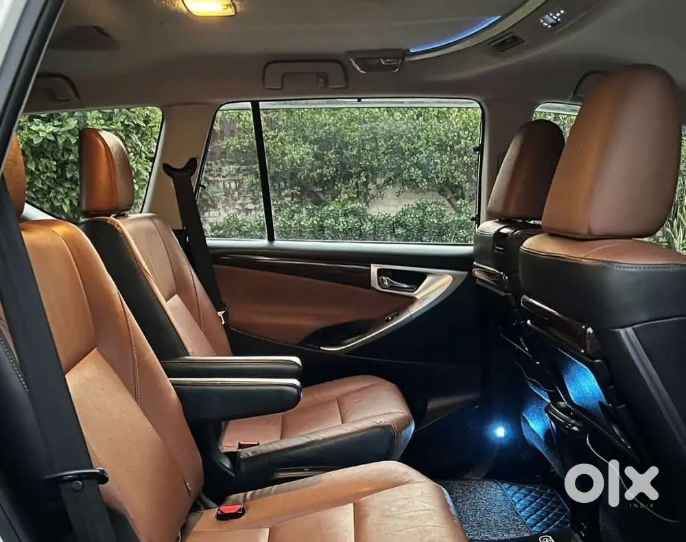 Toyota Innova Crysta 2016 Diesel 47000 Km Driven