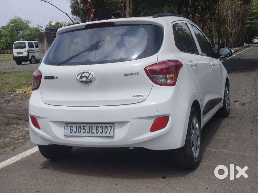 Hyundai Grand I10 Sportz1.2 Crdi, 2015, Diesel