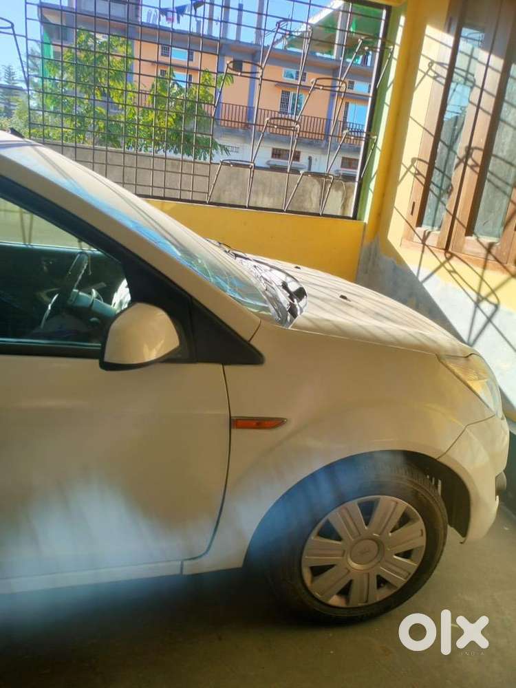 Ford Figo 2010 Petrol 53000 Km Driven