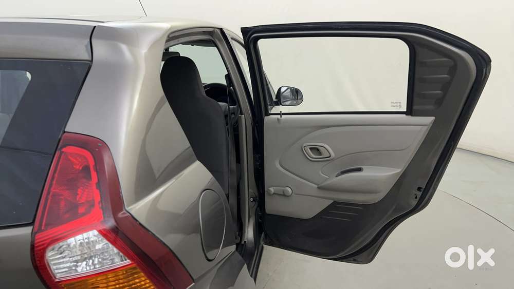 Datsun Redigo T Option, 2016, Petrol