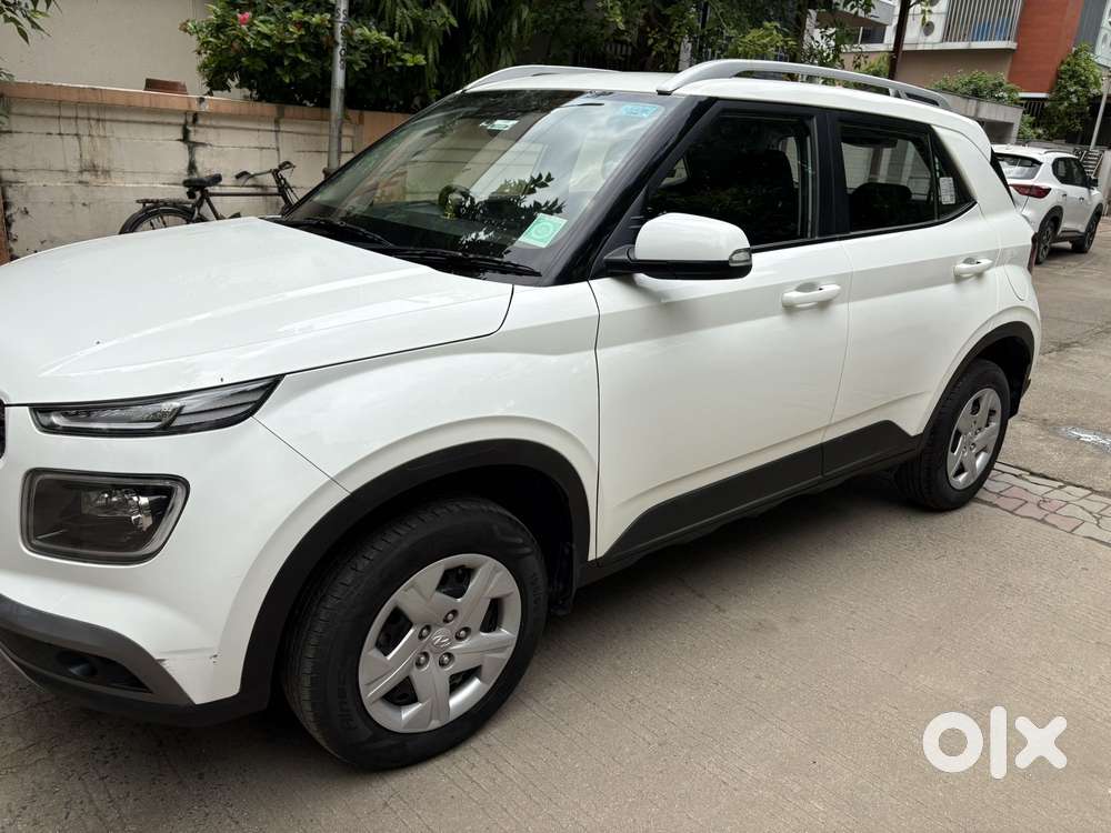 Hyundai Venue 1.2 S Plus, 2021, Petrol