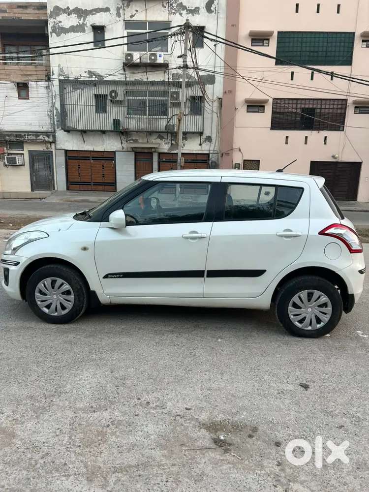 Maruti Suzuki Swift 2016 Cng & Hybrids 54000 Km Driven
