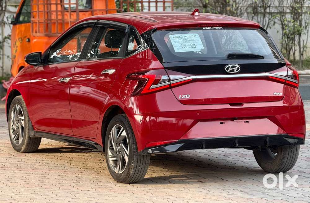 Hyundai I20 Asta 1.2 O With Sunroof, 2022, Petrol