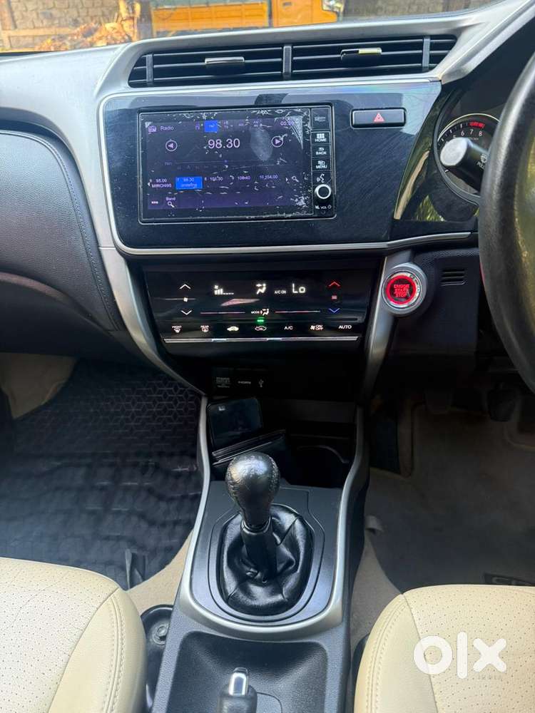 Honda City 1.5 Vx I-vtec Mt, 2017, Petrol