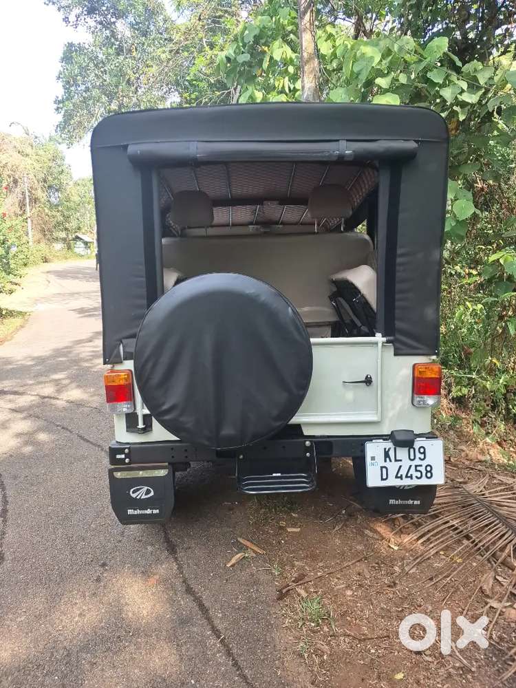 10 സീറ്റ്‌ 1997 Commander 5 Gear For Sale