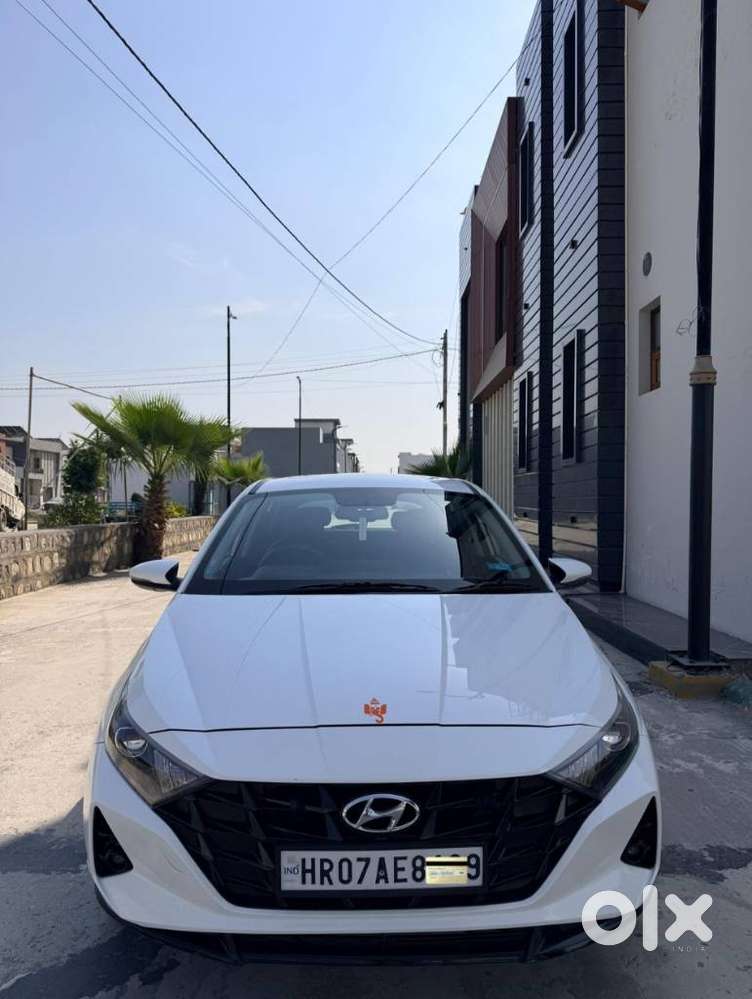 Hyundai Elite I20 1.2 Asta (o) Cvt, 2023, Petrol