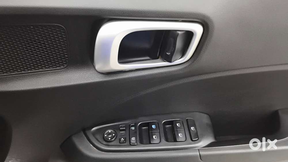 Hyundai Venue Sx Plus Turbo Dct, 2020, Petrol