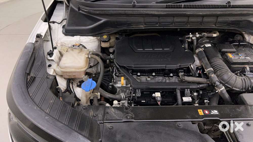 Kia Carens Luxury (o)1.5 Turbo Petrol Dct 7 Str, 2024, Petrol