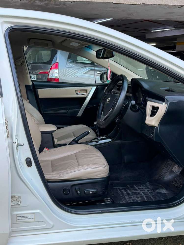 Toyota Corolla Altis Vl At, 2016, Petrol