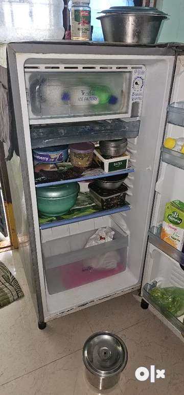 Olx on sale refrigerator old