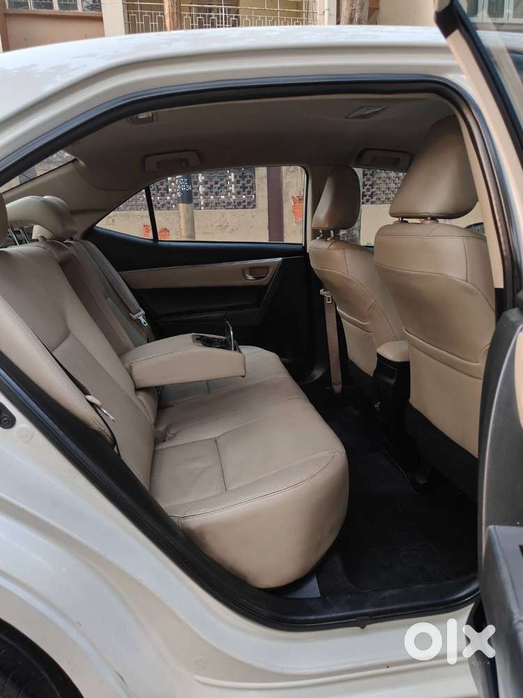2015 Corola Altis