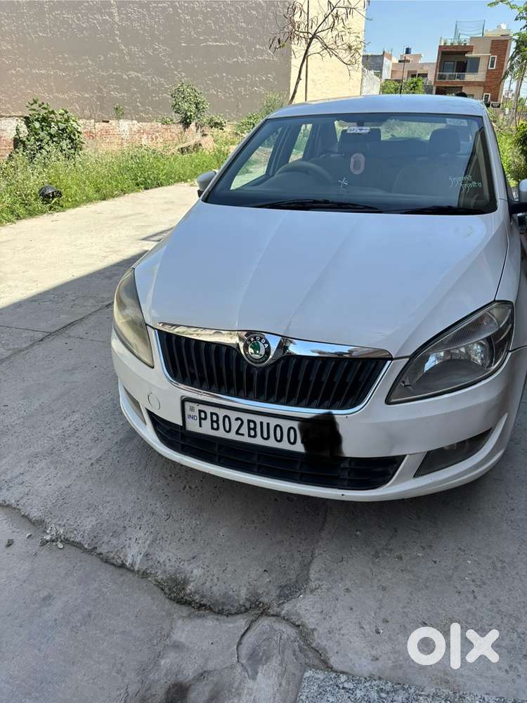 Skoda Rapid Elegance 2012 Diesel Manual