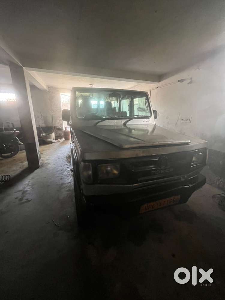 Force Motors Trax 2018