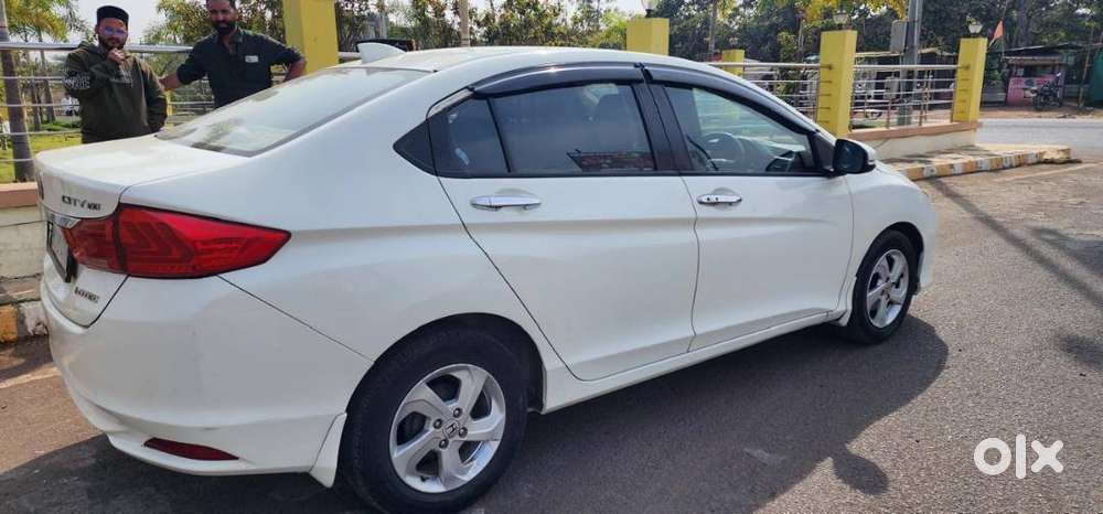 For Sale: Fully Loaded Honda City (2015) - Face Lifted To 2020 Model