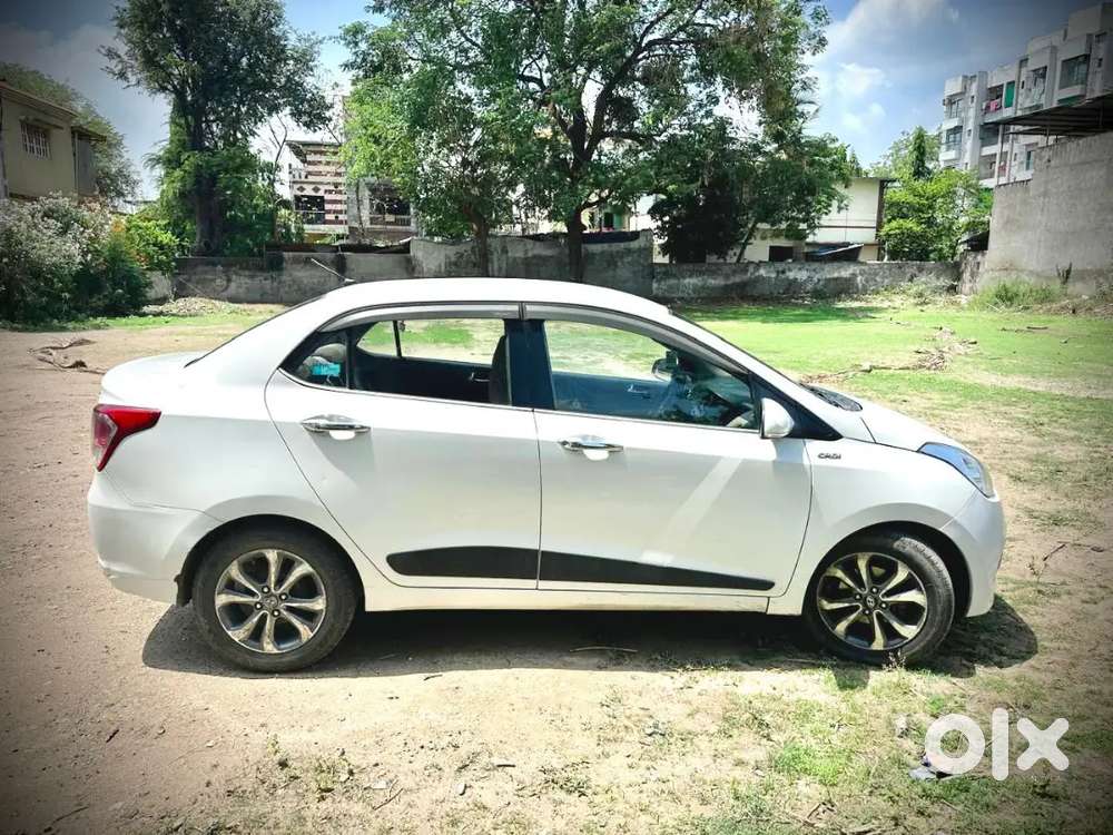 Hyundai Xcent 2015 Diesel 75000 Km Driven