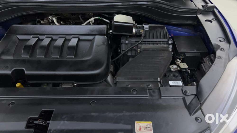 Mahindra Xuv700 2.2 Ax 7 Diesel Mt Luxury Pack Str, 2023, Diesel