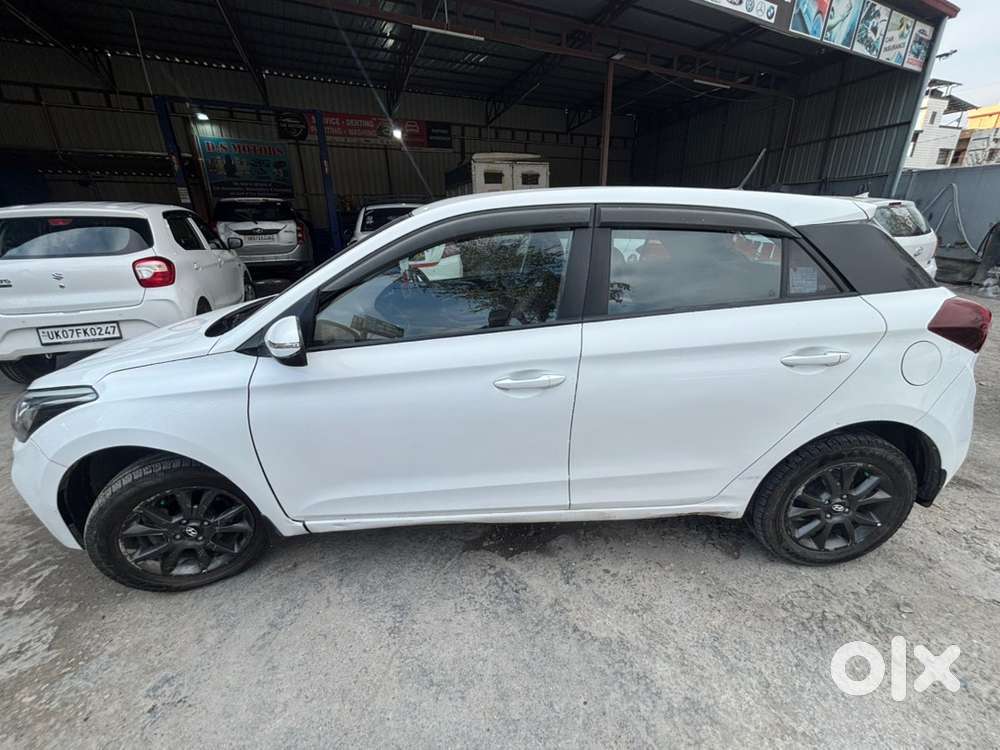 Hyundai I20 2019 Petrol 73000 Km Driven