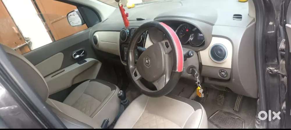 Renault Lodgy 2017 Diesel 62000 Km Driven