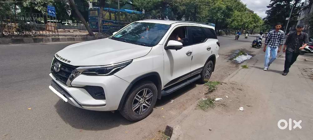 Toyota Fortuner 2022 Diesel 94000 Km Driven