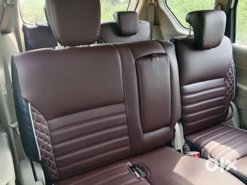 Up72 Private Ya Taxi Jaise Chahiye Milegi.good Like New Allover